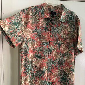 Men's Soft, non-clingy viscose, Hawaiian-styled shirt